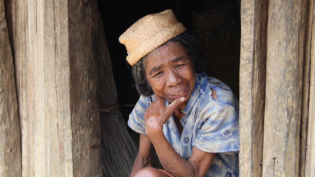 Le temps suspendu... A la découverte des villages Zafimaniry et de ses artisans du bois